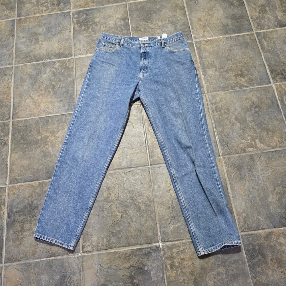 Claiborne Jeans Mens 38x32 Blue Straight Leg vintage 90's y2k Denim Classic Wash